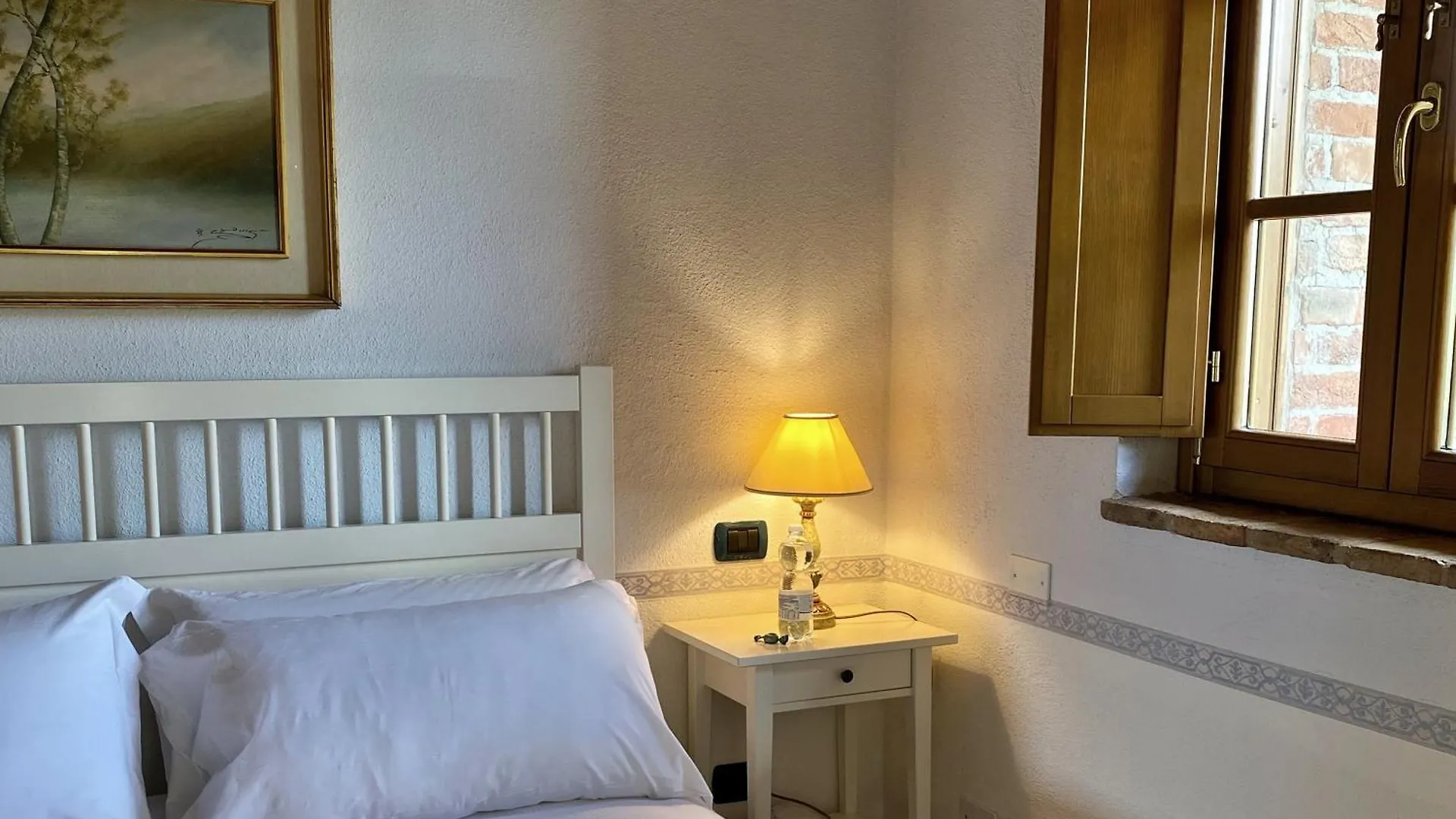 Agriturismo Borgo 7 Tigli - Apt 5 contacts