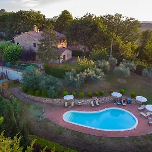 Agriturismo Podere Fucile Фермерский дом